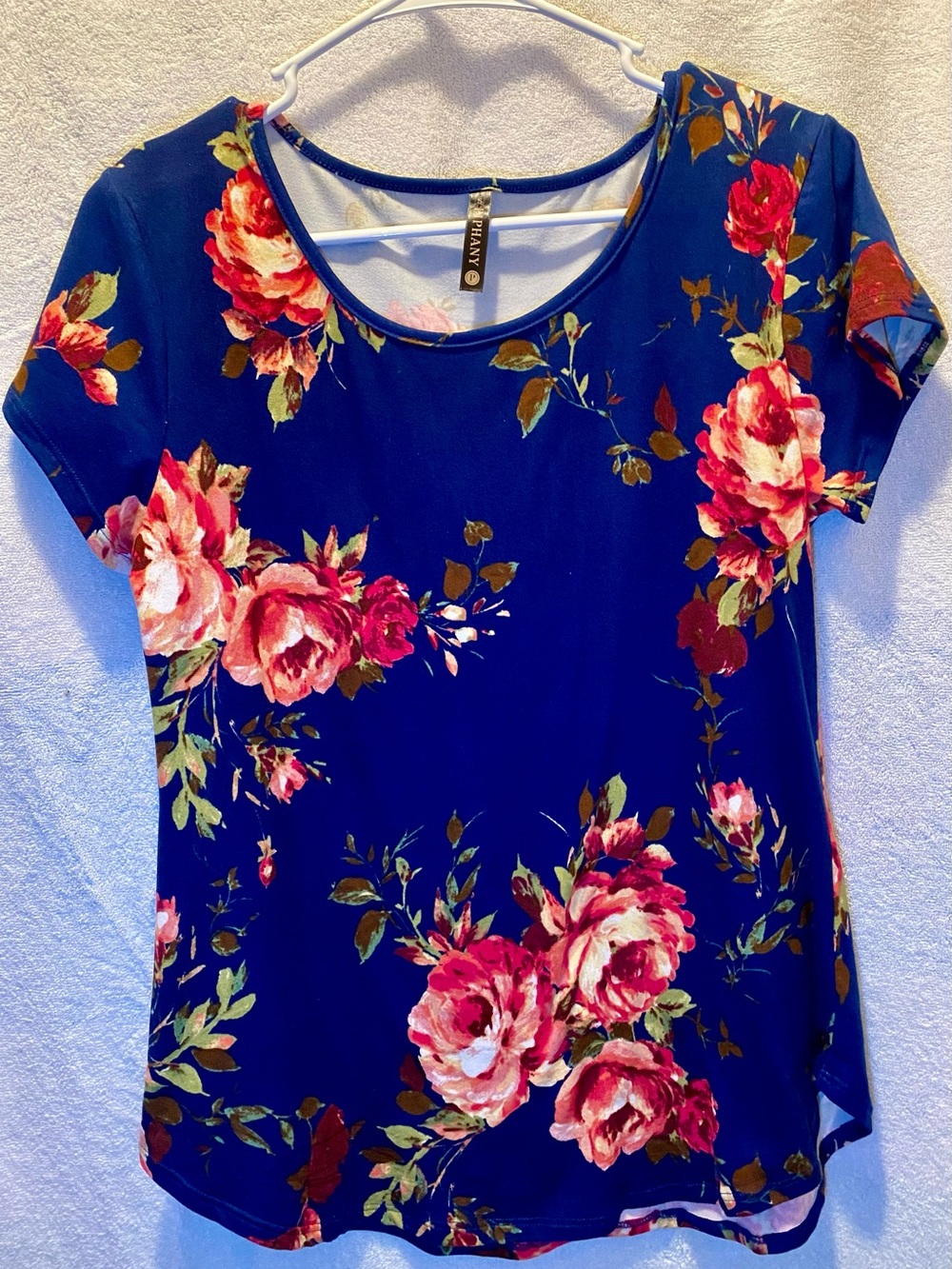 Piphany Royal Blue Short-Sleeve Scoop Neck Top with Pink Rose Print